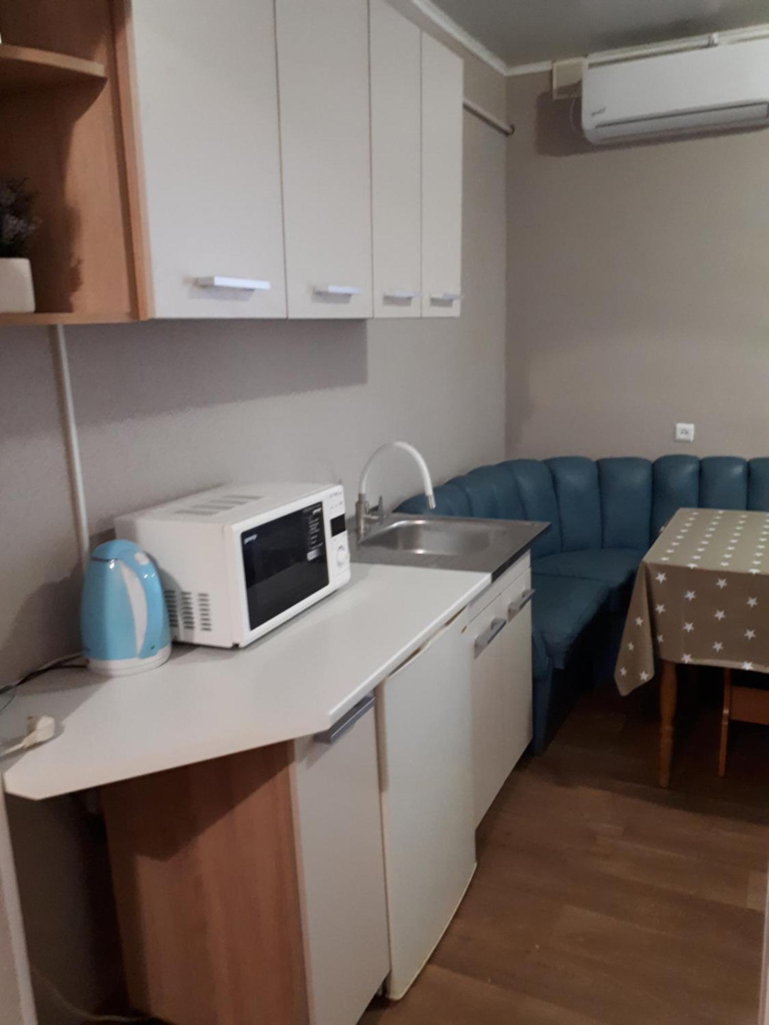 Hotel Gostynnyi Dvir Шаргород Екстер'єр фото