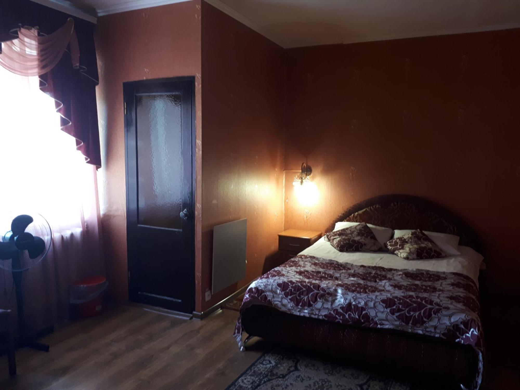 Hotel Gostynnyi Dvir Шаргород Екстер'єр фото