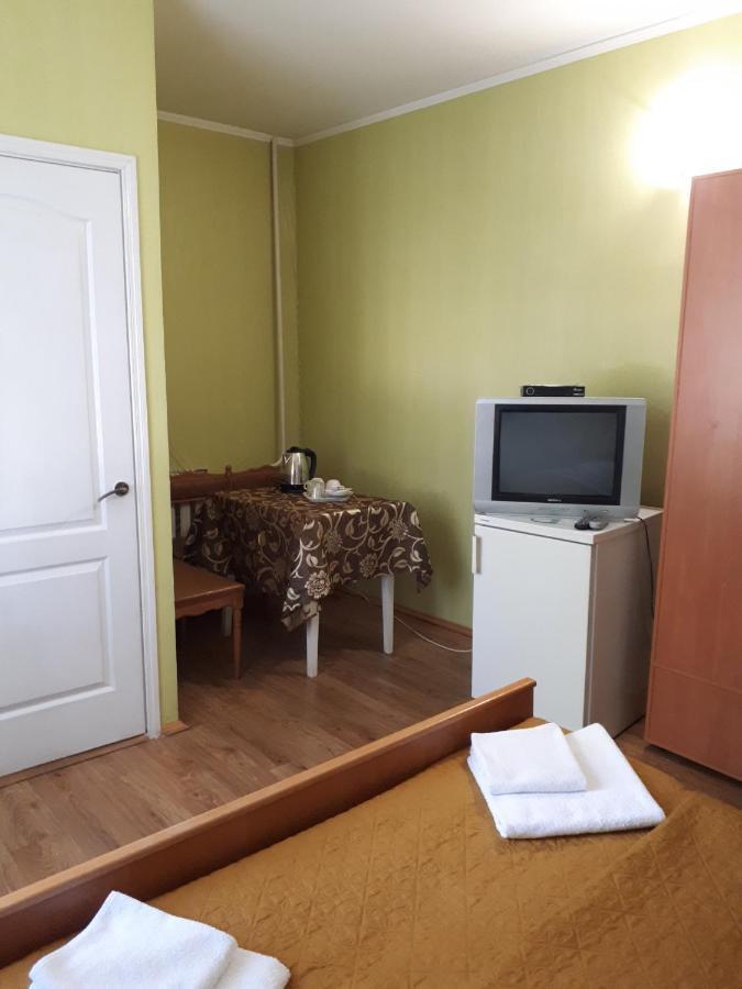 Hotel Gostynnyi Dvir Шаргород Екстер'єр фото